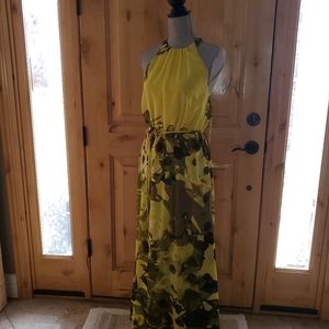 EUC Jessica Simpson Halter Maxi Dress Women's  Small